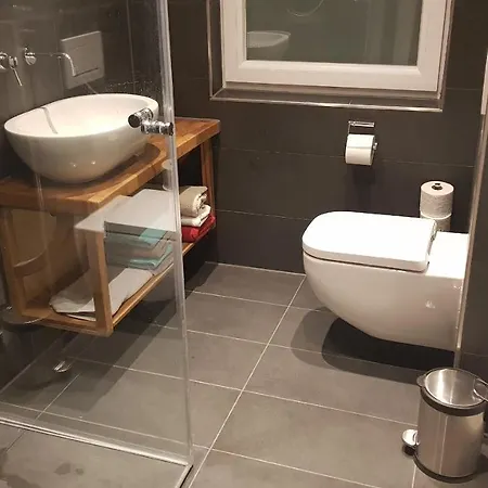 Stadtnahe Wohnung Mit Kl.Balkon Und Parkplatz Oldenbourg Extérieur photo