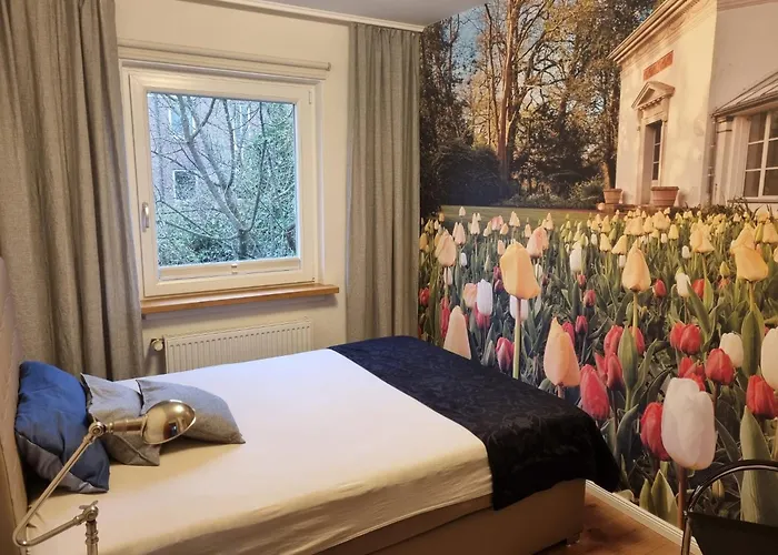 Stadtnahe Wohnung Mit Kl.Balkon Und Parkplatz